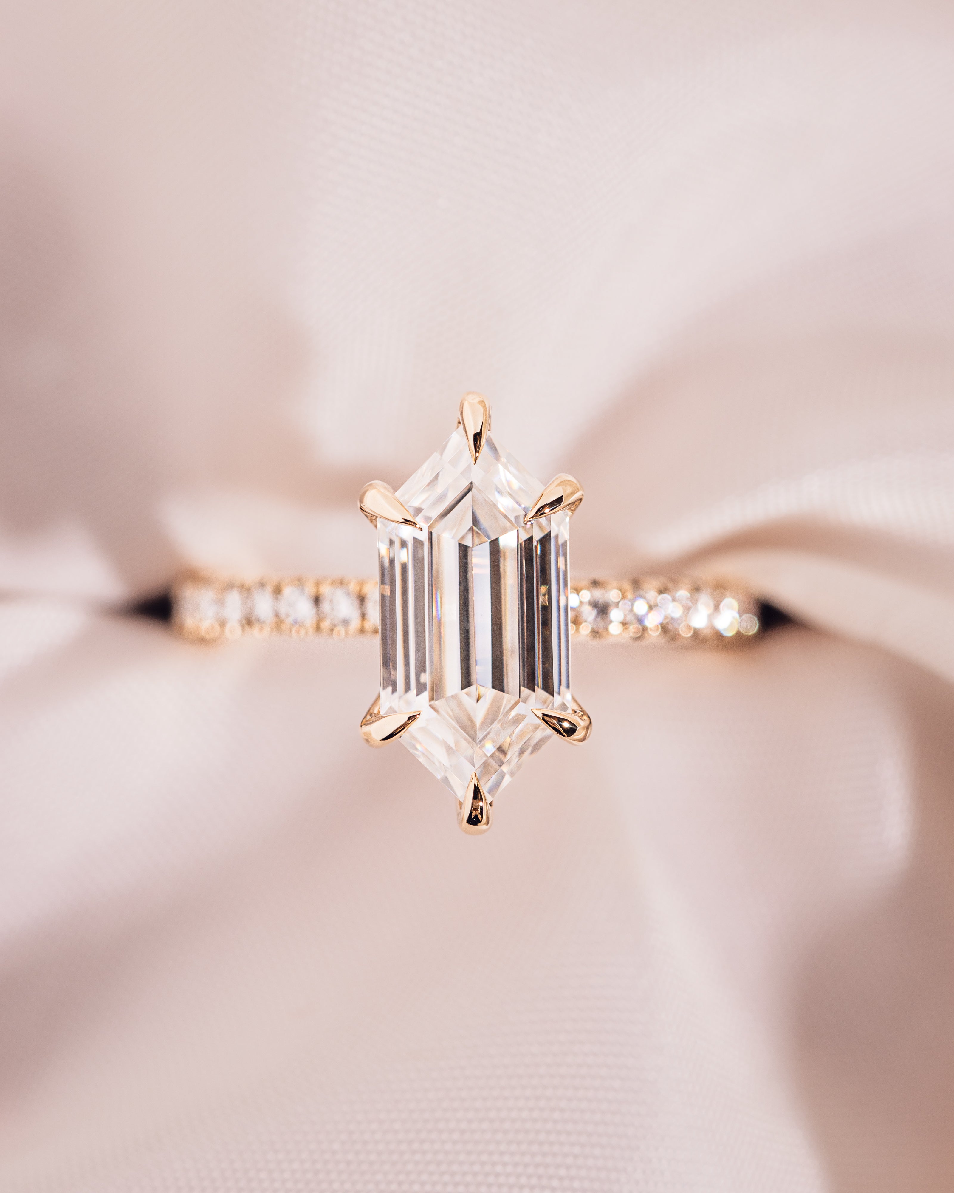 Jody - Längliches Sechseck | Gold 18k