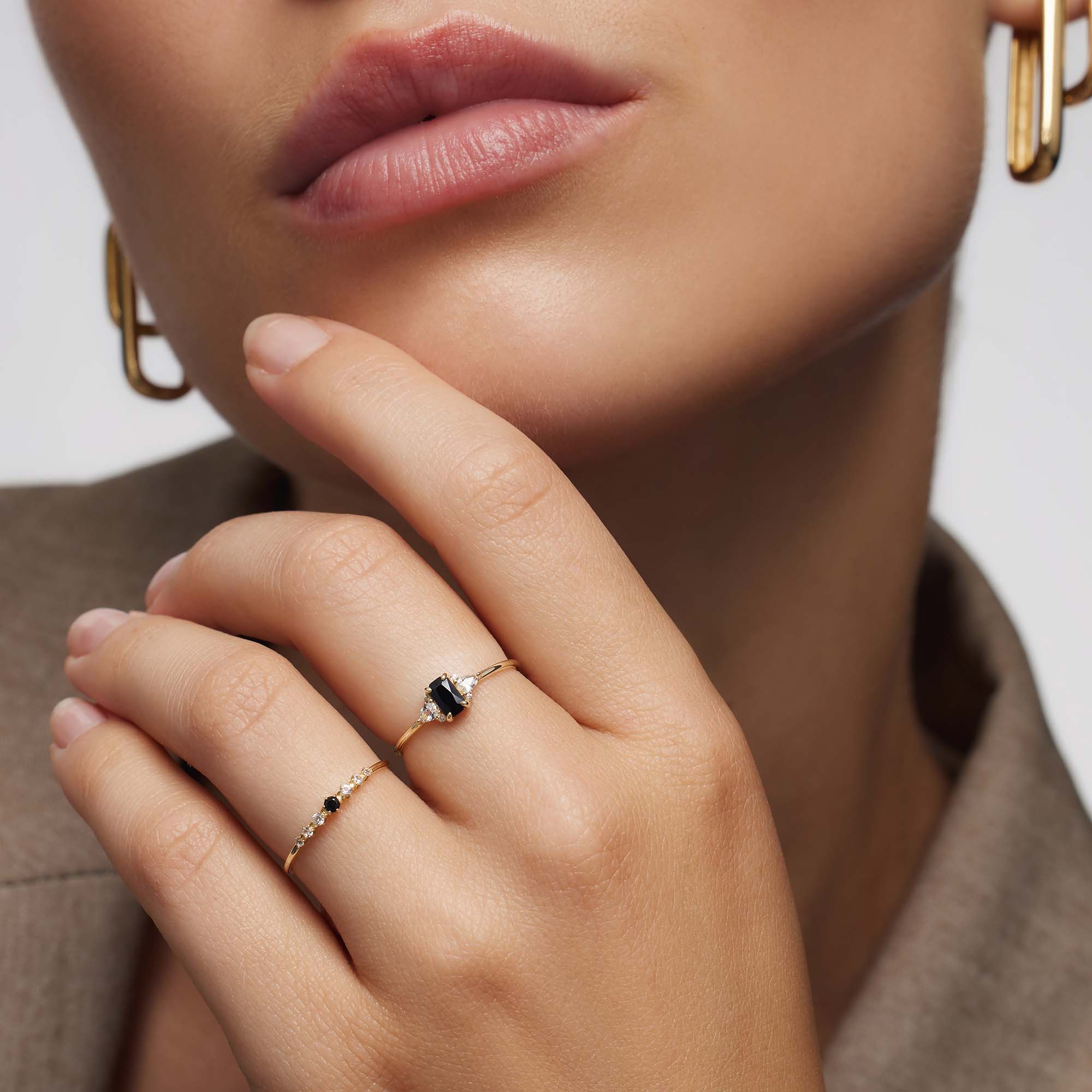 Schwarzer Spinell Baguette Ring | Gold 14k