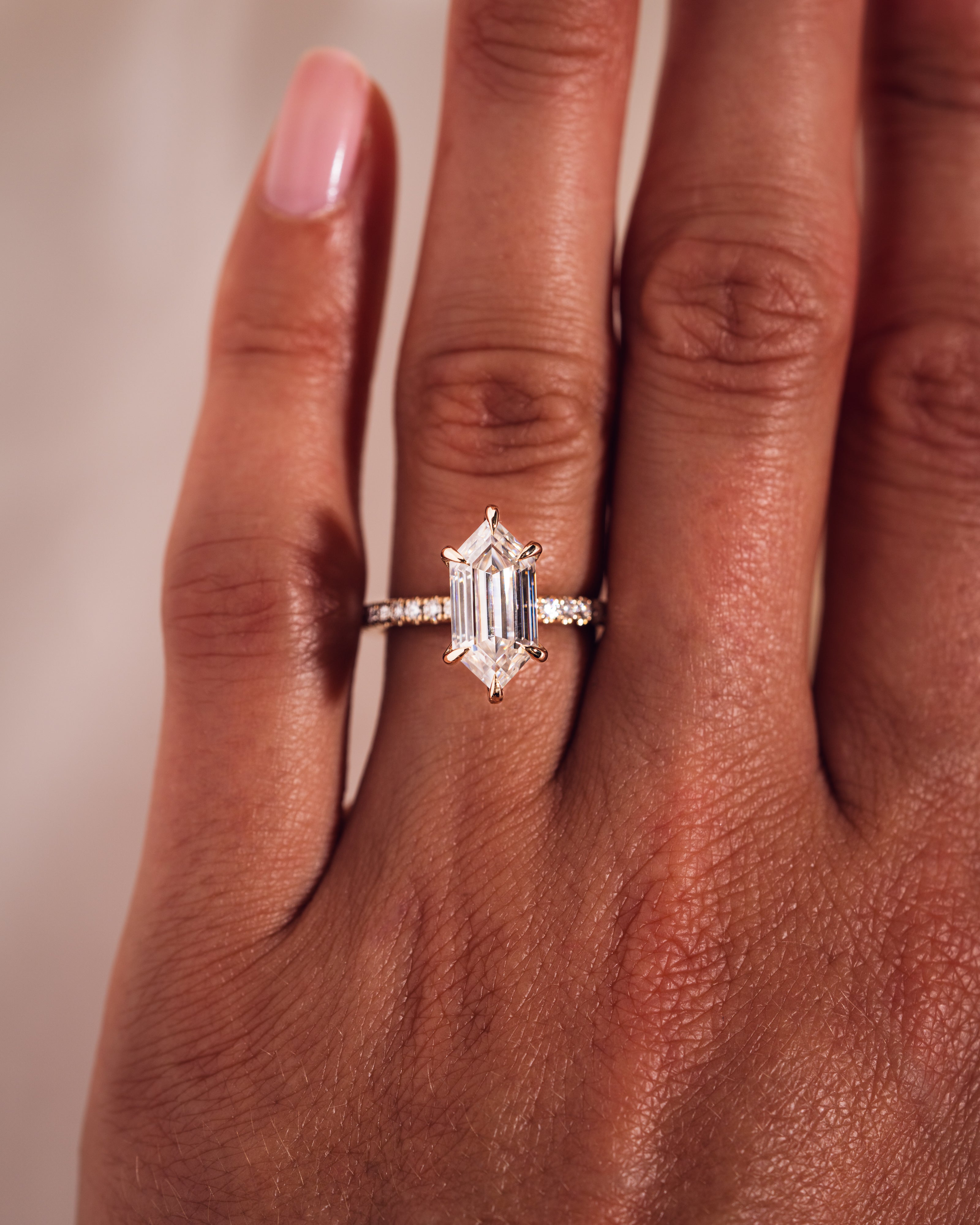Jody - Längliches Sechseck | Gold 18k